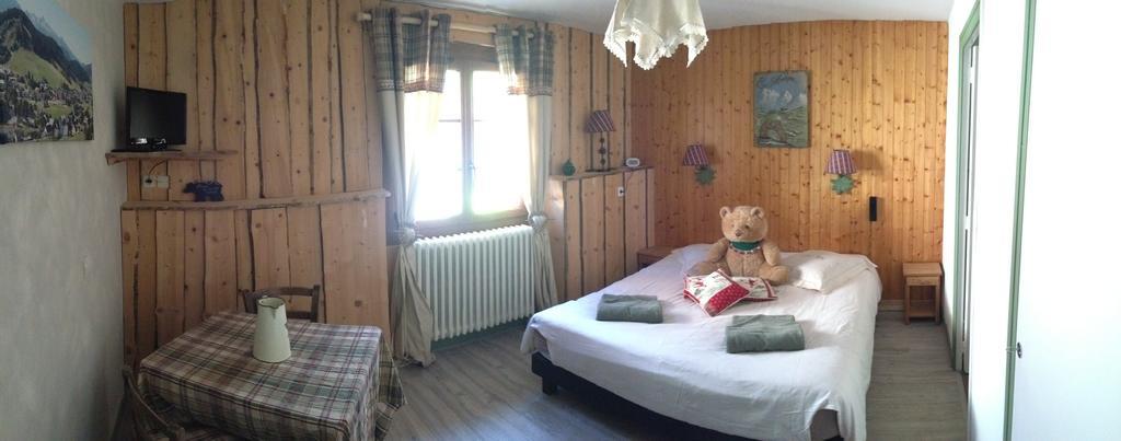 Hotel La Tapia Autrans-Meaudre-en-Vercors Εξωτερικό φωτογραφία