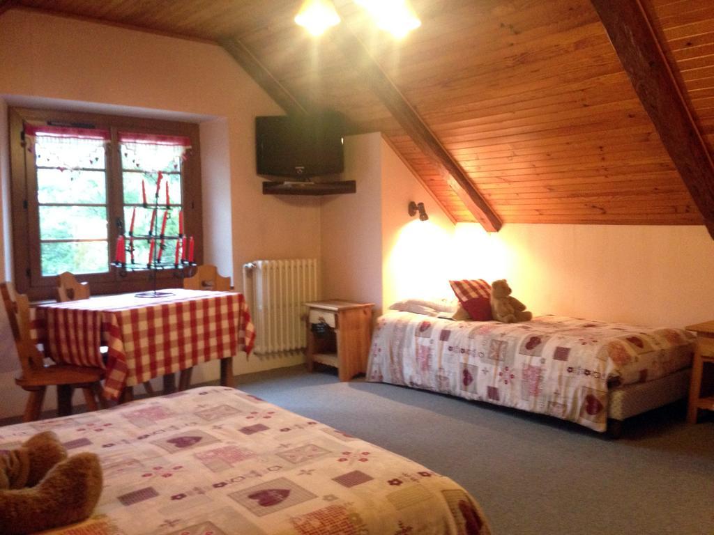 Hotel La Tapia Autrans-Meaudre-en-Vercors Δωμάτιο φωτογραφία