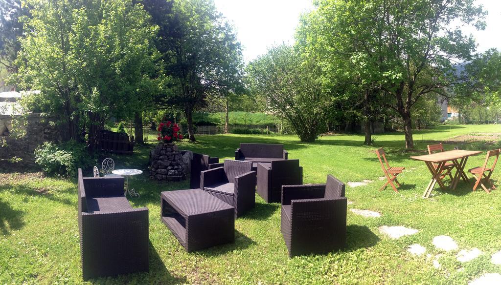 Hotel La Tapia Autrans-Meaudre-en-Vercors Εξωτερικό φωτογραφία